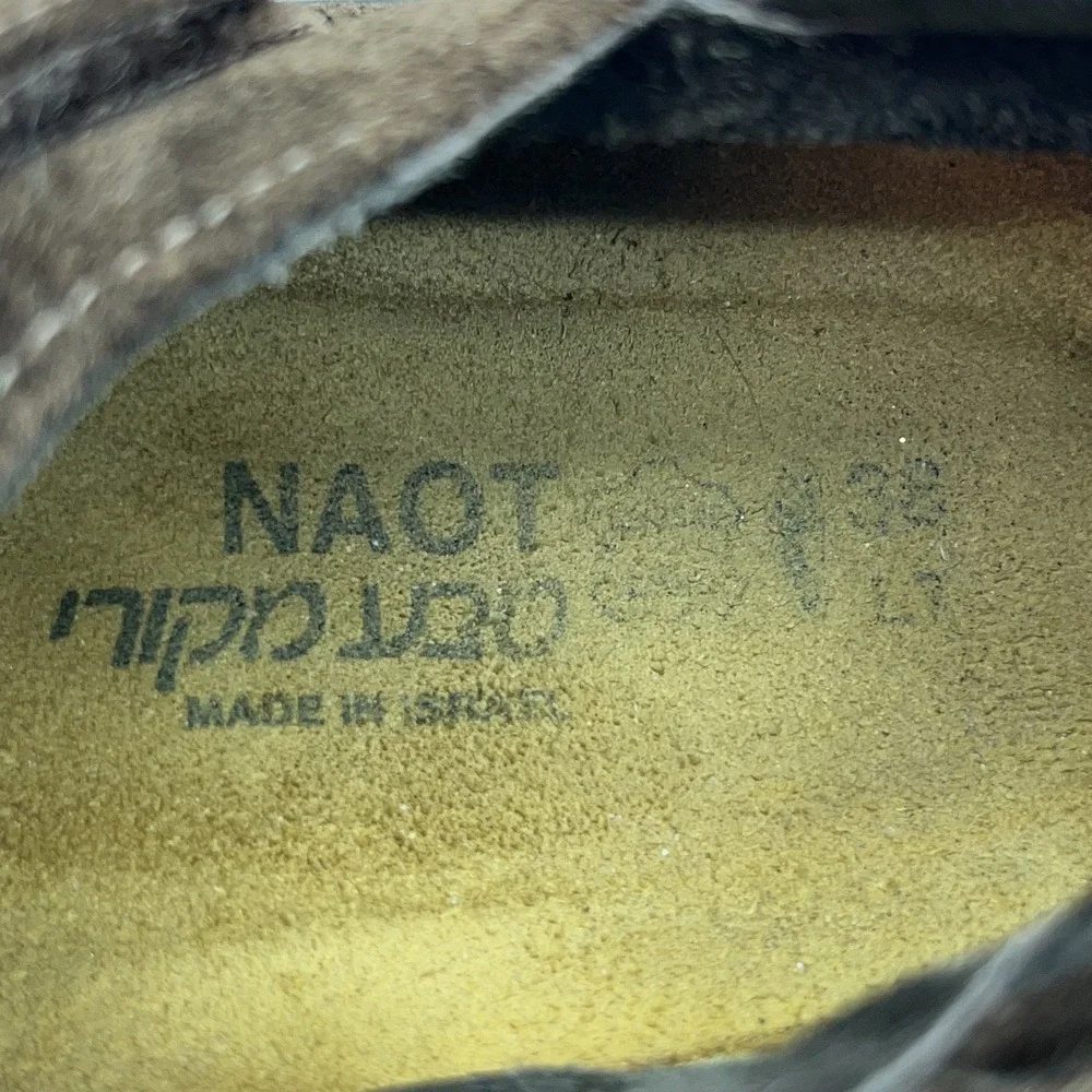 Naot shoes womens
